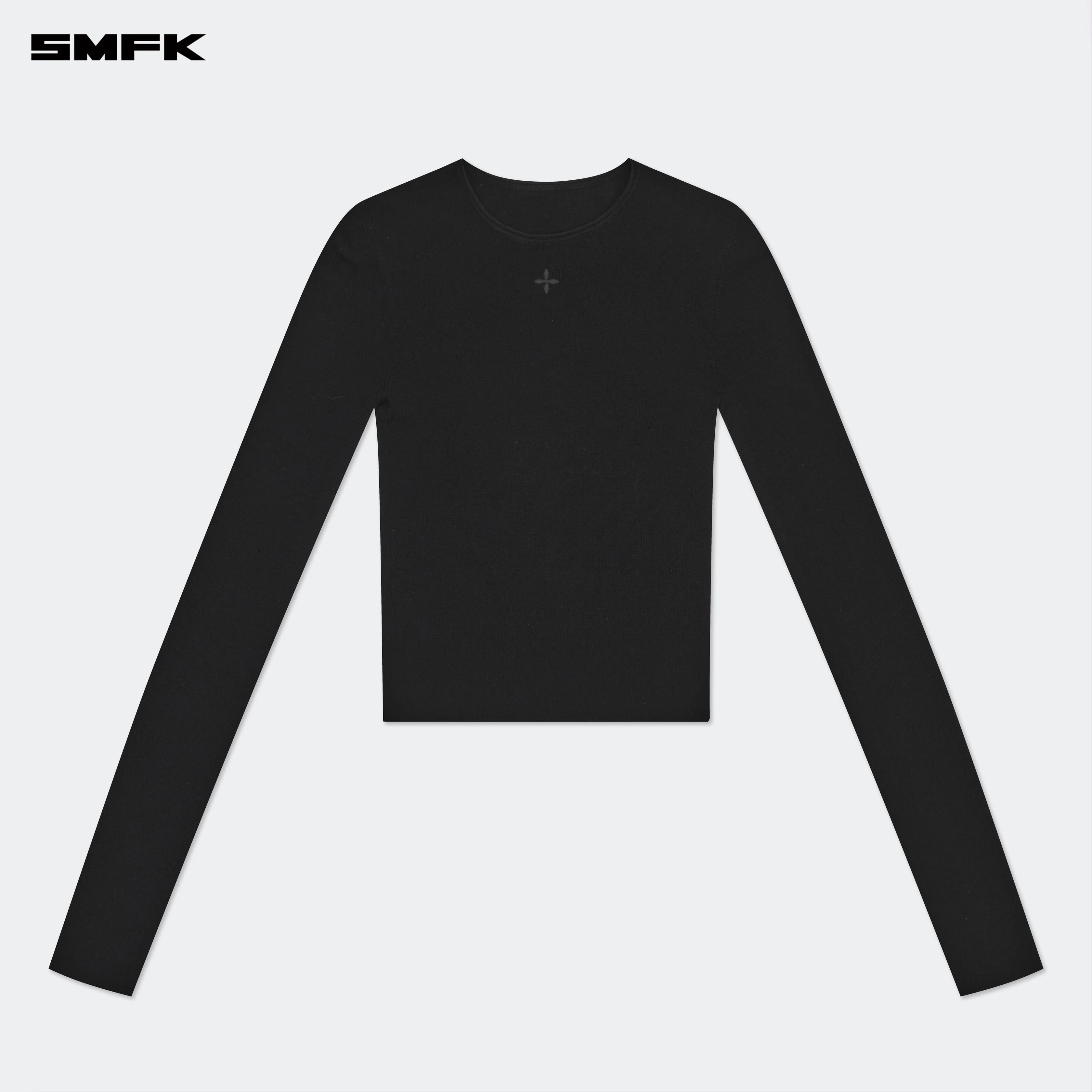 Compass Hug Knit Wool Top In Black - Image 5
