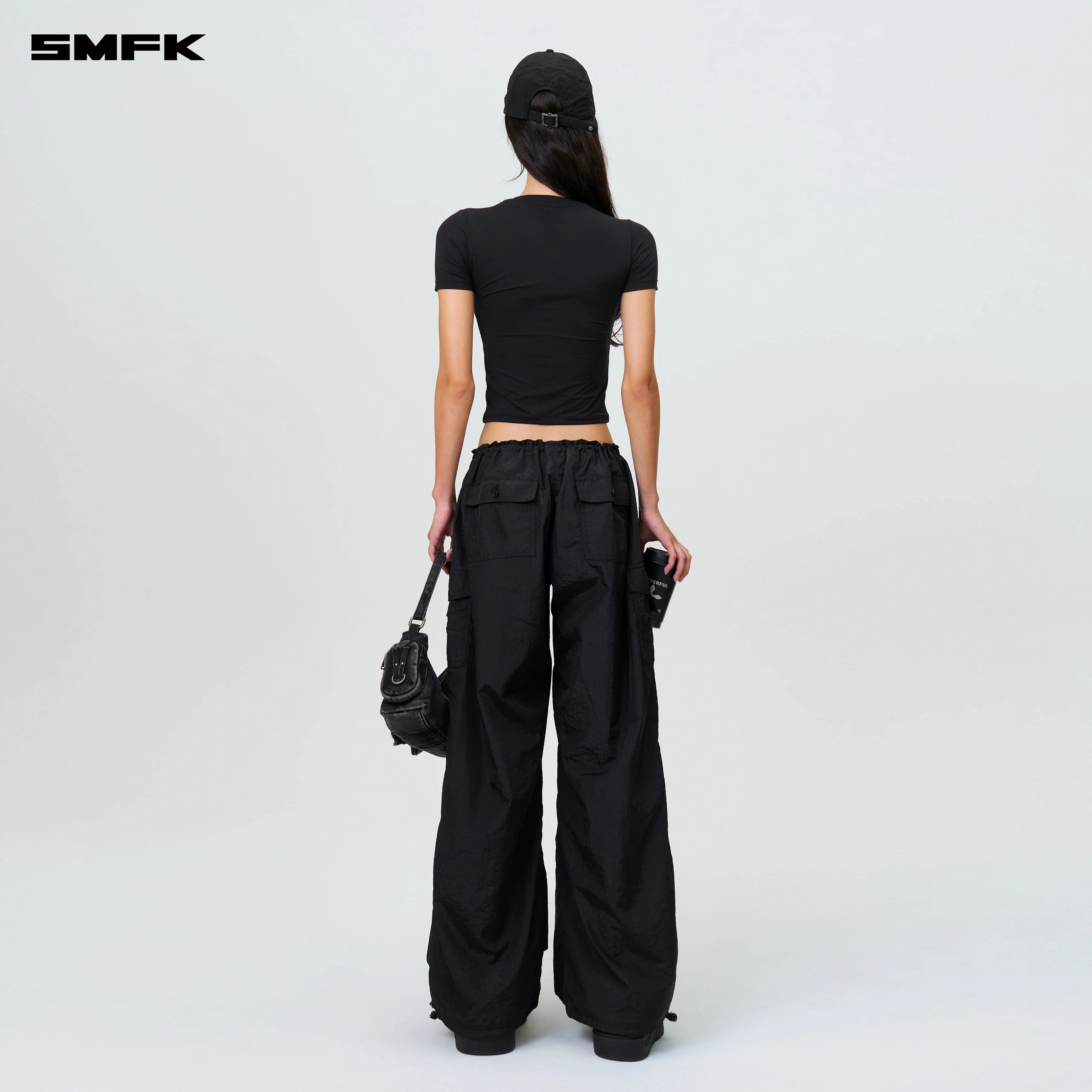 Compass Hug Skin-Tight Fitting Tee Black - Image 3