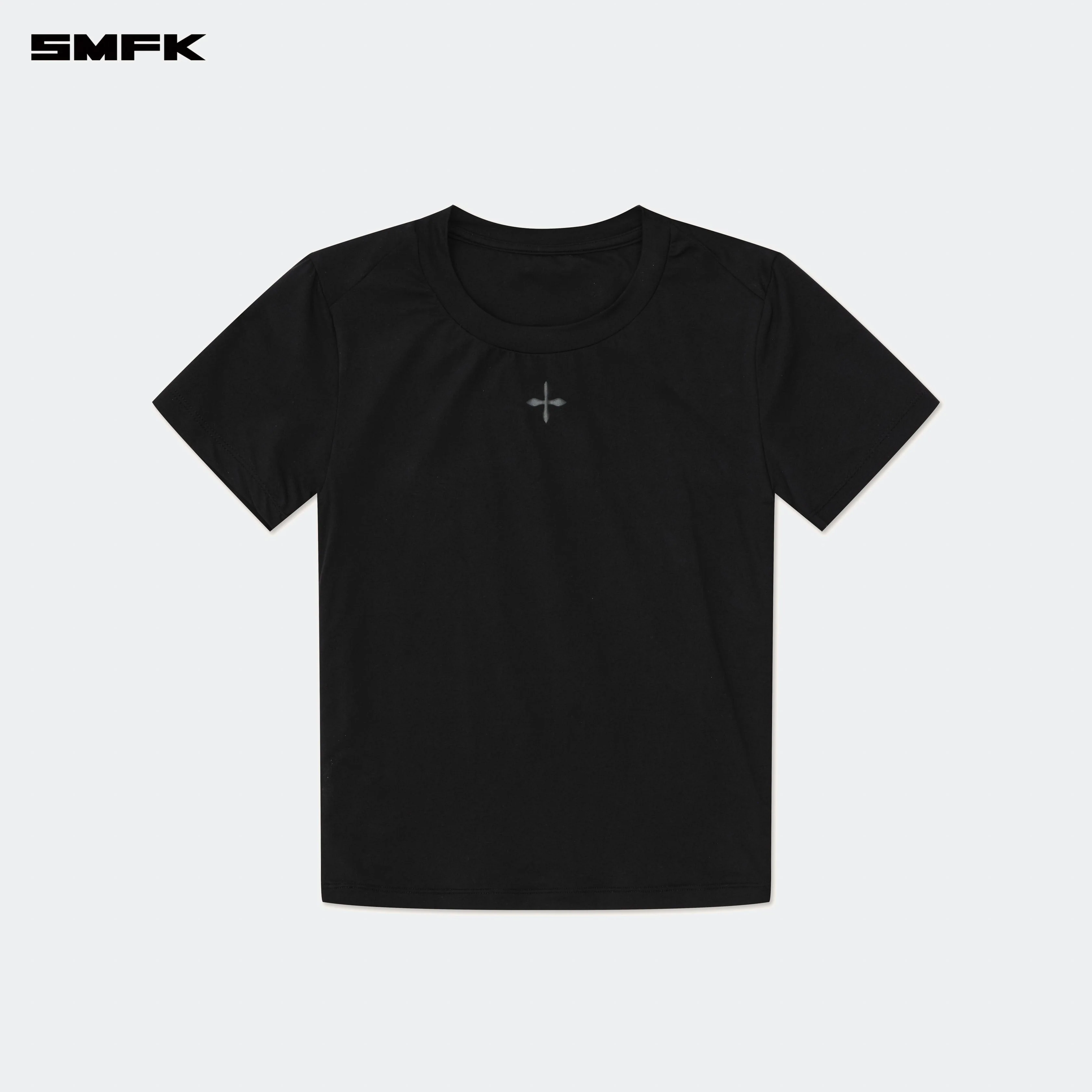 Compass Hug Skin-Tight Fitting Tee Black - Image 5