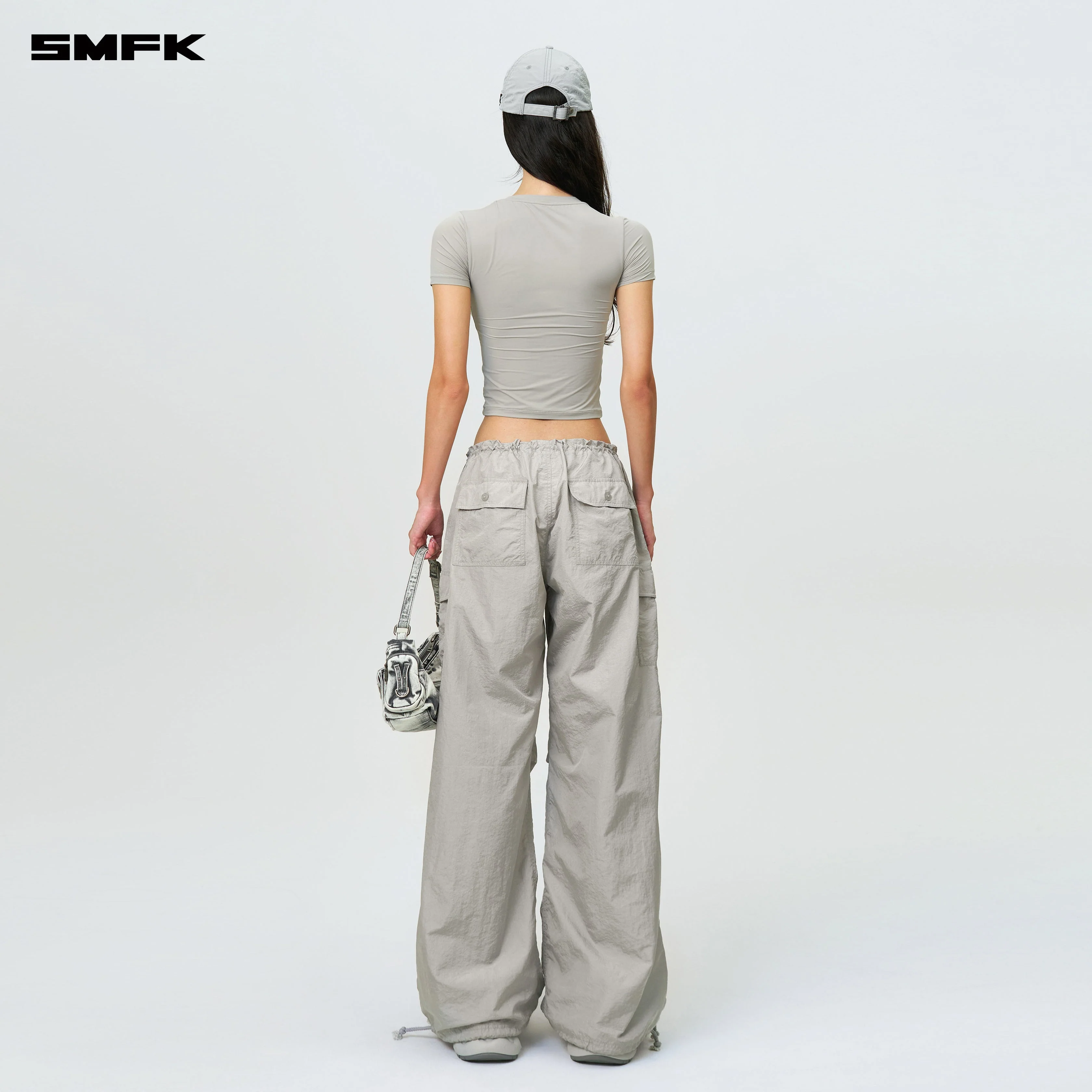 Compass Hug Skin-Tight Fitting Tee Gray - Image 3