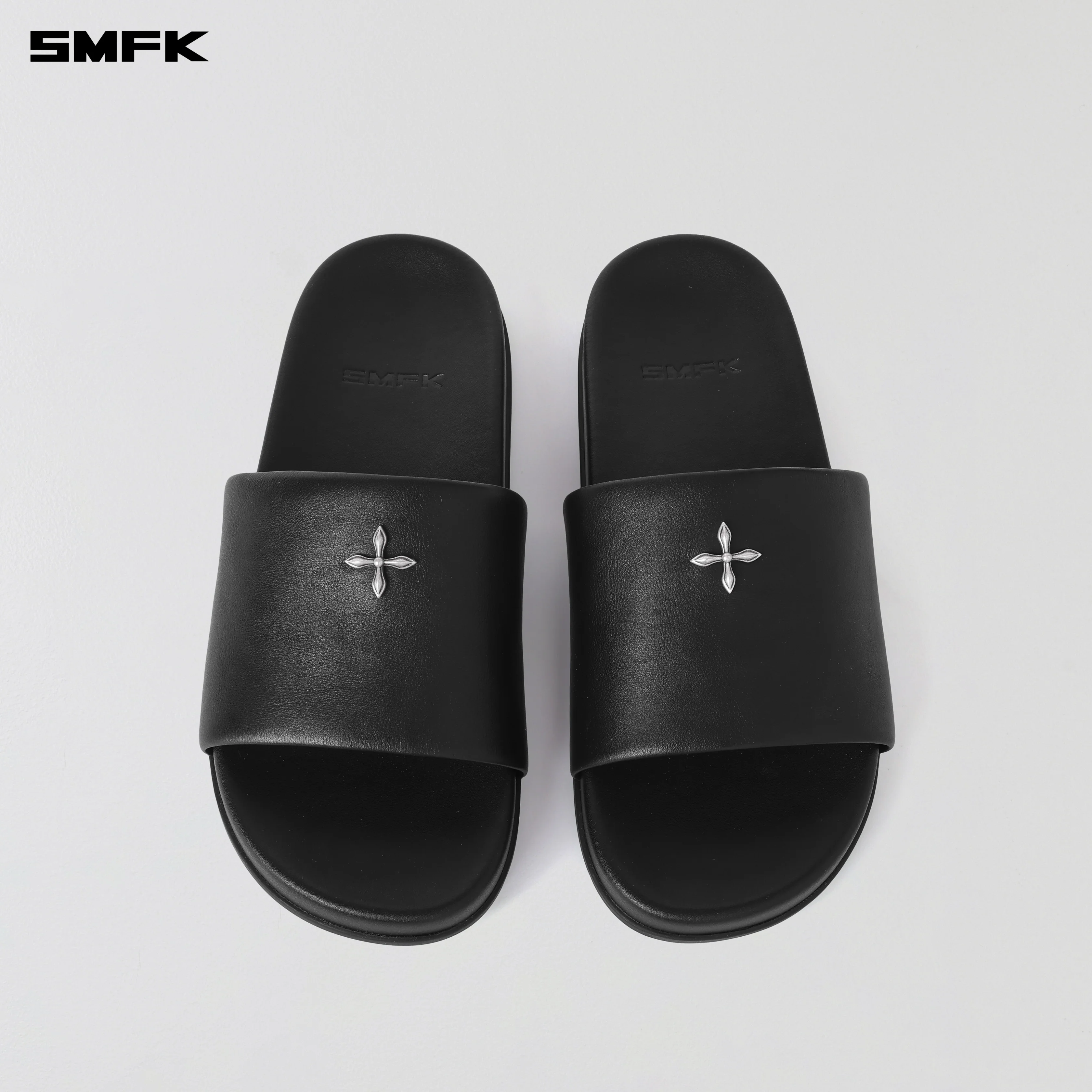 COMPASS MODE-F LEATHER SLIPPER WILD BLACK - Image 4