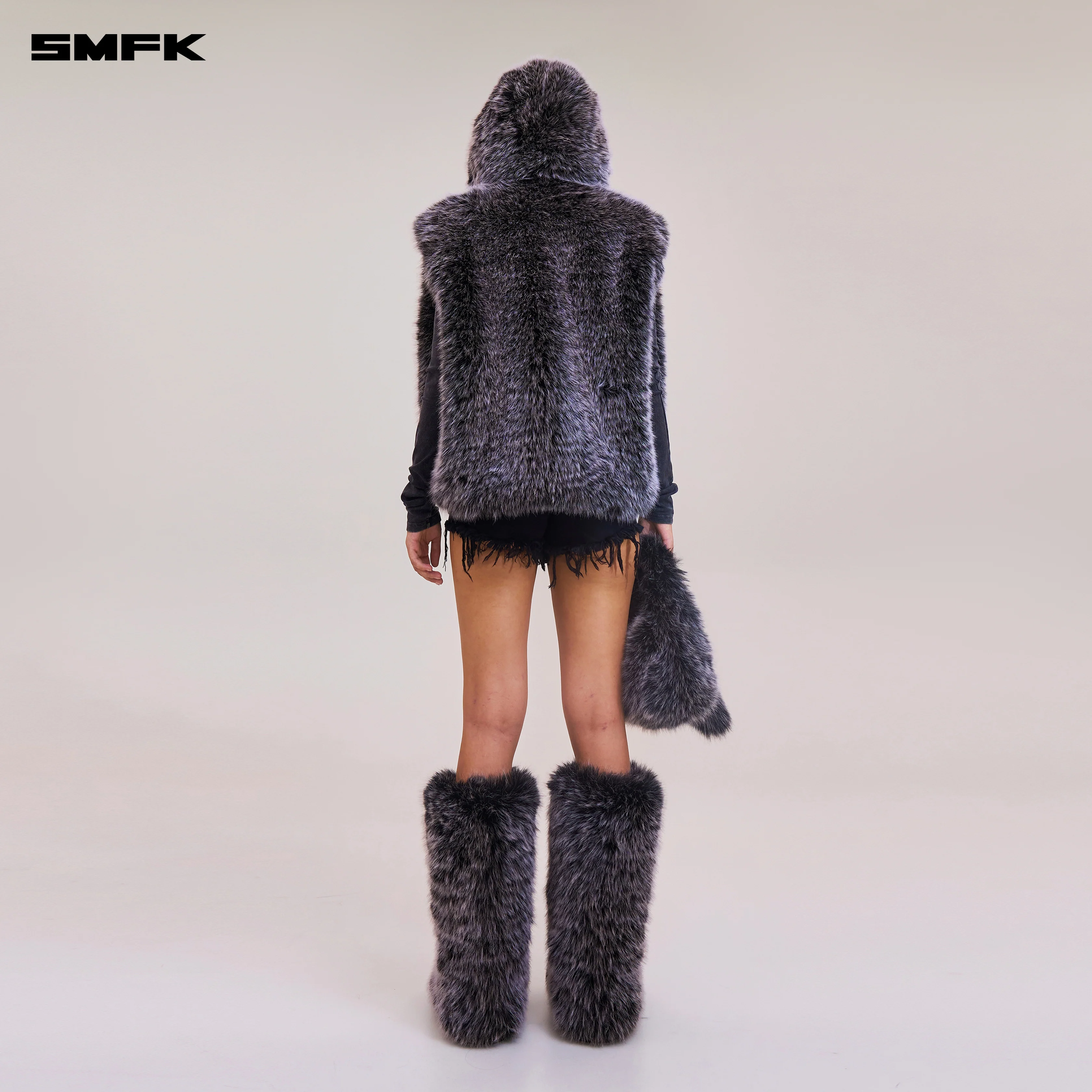 COMPASS MODE FURRY HUGE TANK SILVER FOX - Image 3