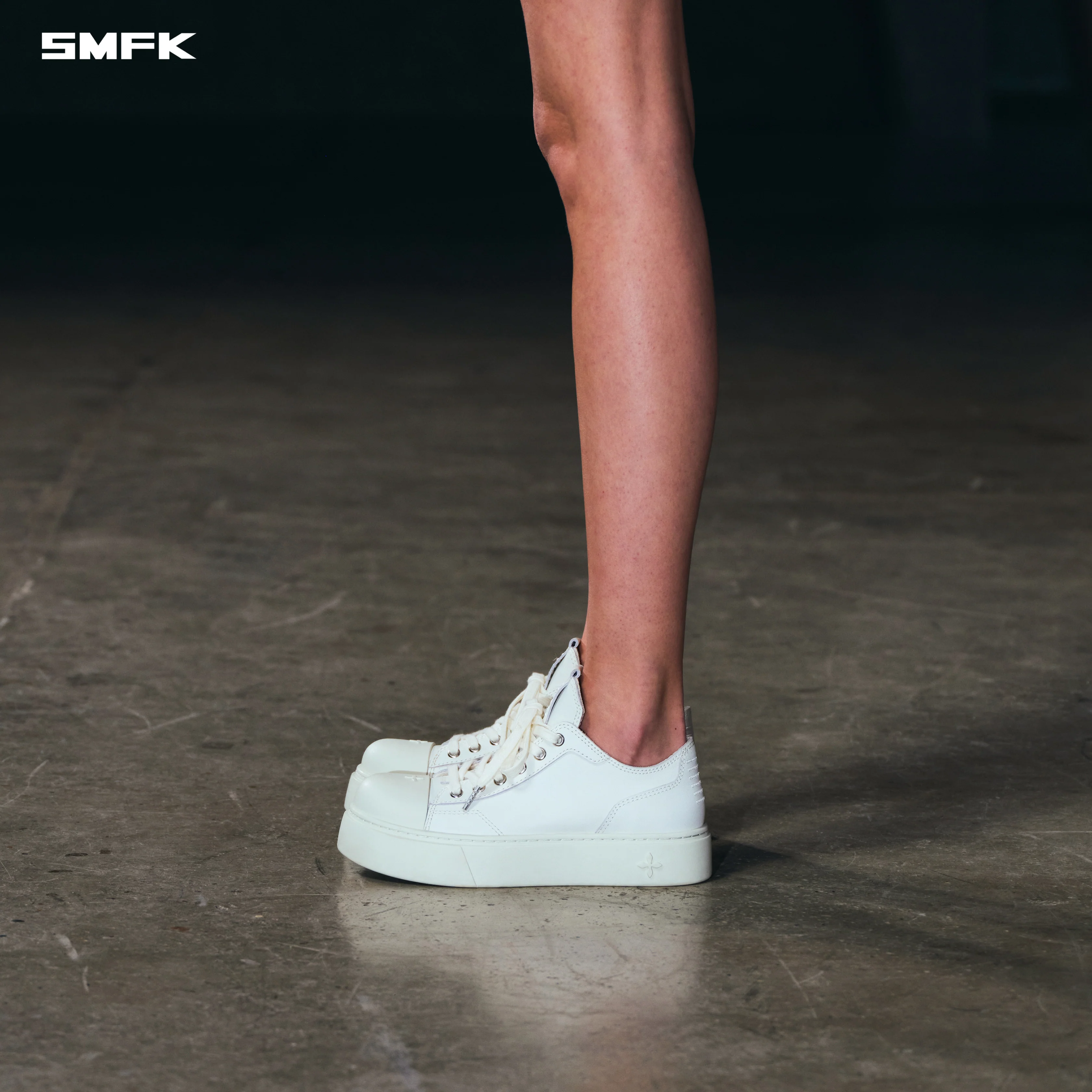 COMPASS MODE LEATHER SNEAKER LOW/COW LEATHER CLOUD WHITE - Image 3