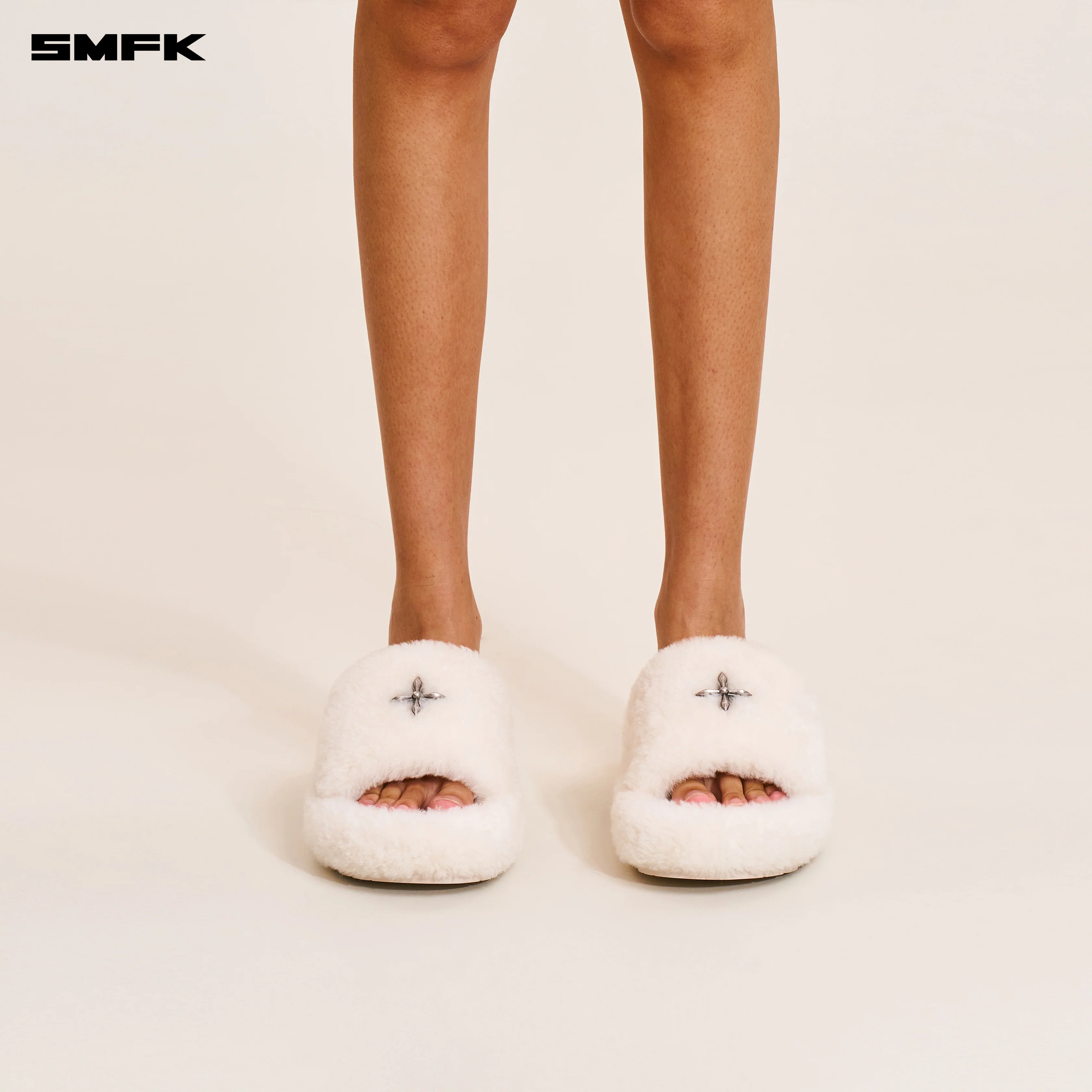COMPASS MODE UNITY SHEARLING SLIPPER SNOW MOUNTAIN WHITE