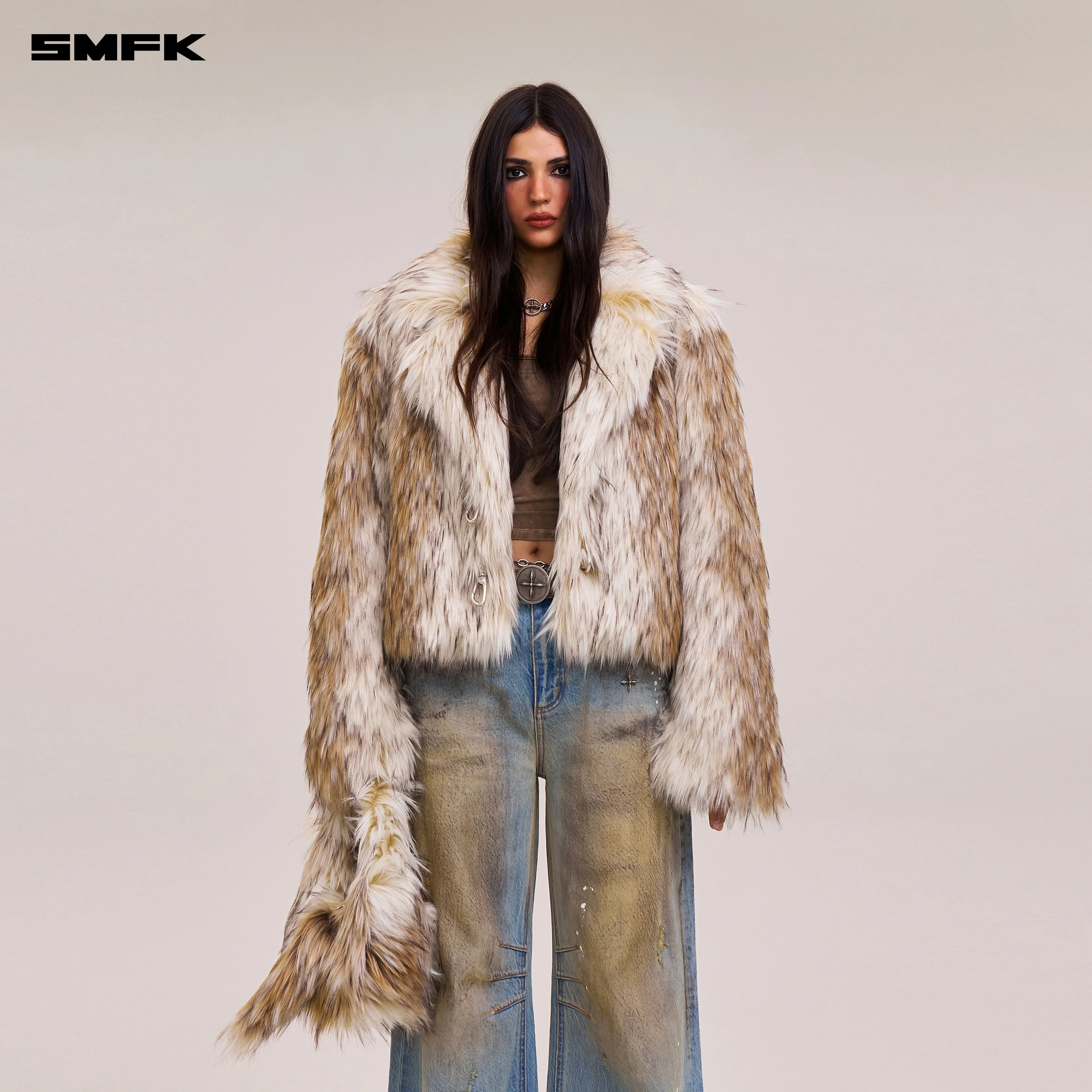 COMPASS MODE WASTELAND FURRY HUNTING COAT/SHORT ARCTIC WOLF WHITE