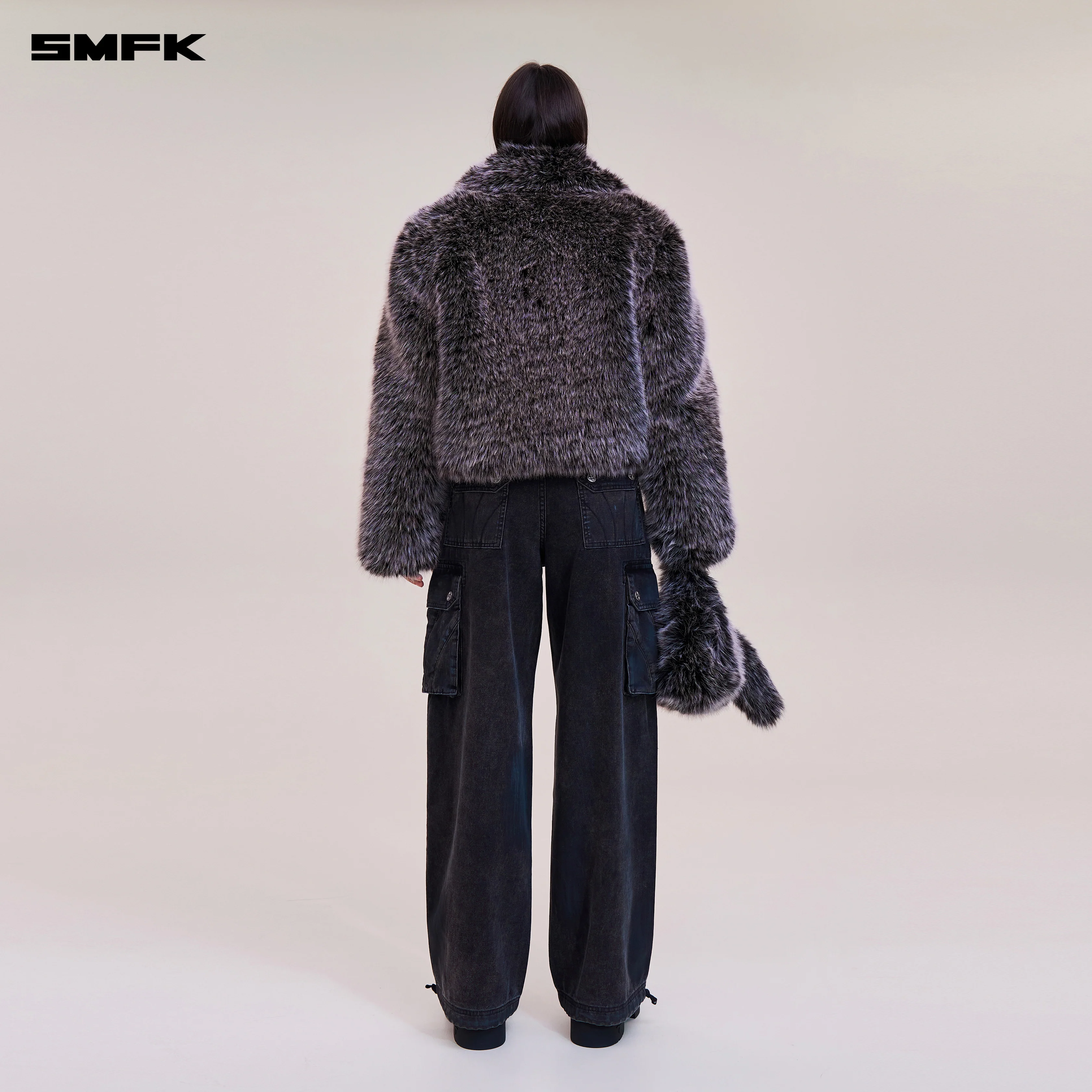 COMPASS MODE WASTELAND FURRY HUNTING COAT/SHORT SILVER FOX - Image 3