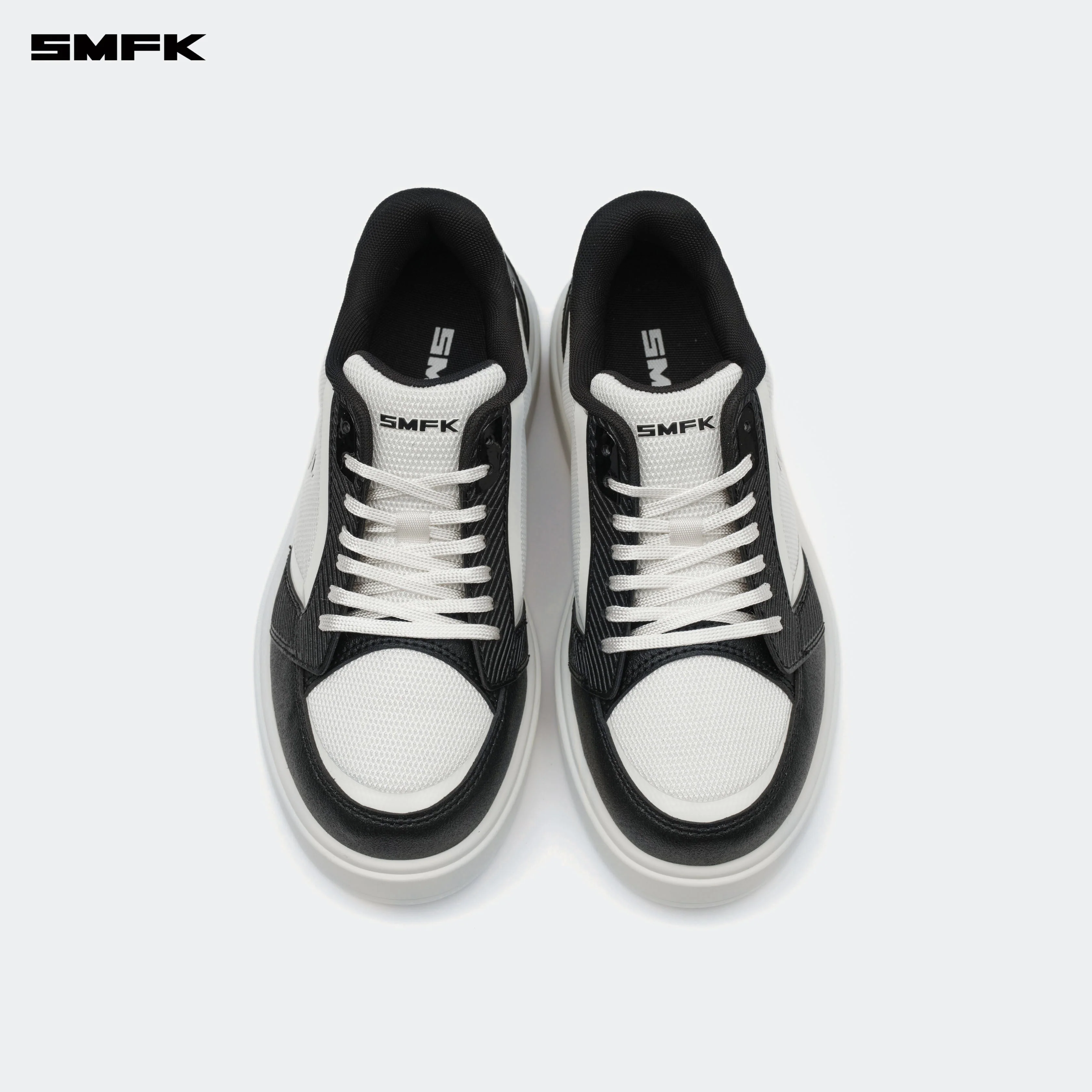 FUTURE RIPPLE GYM Low-Cut Fitness Shoes Black and White - Image 4