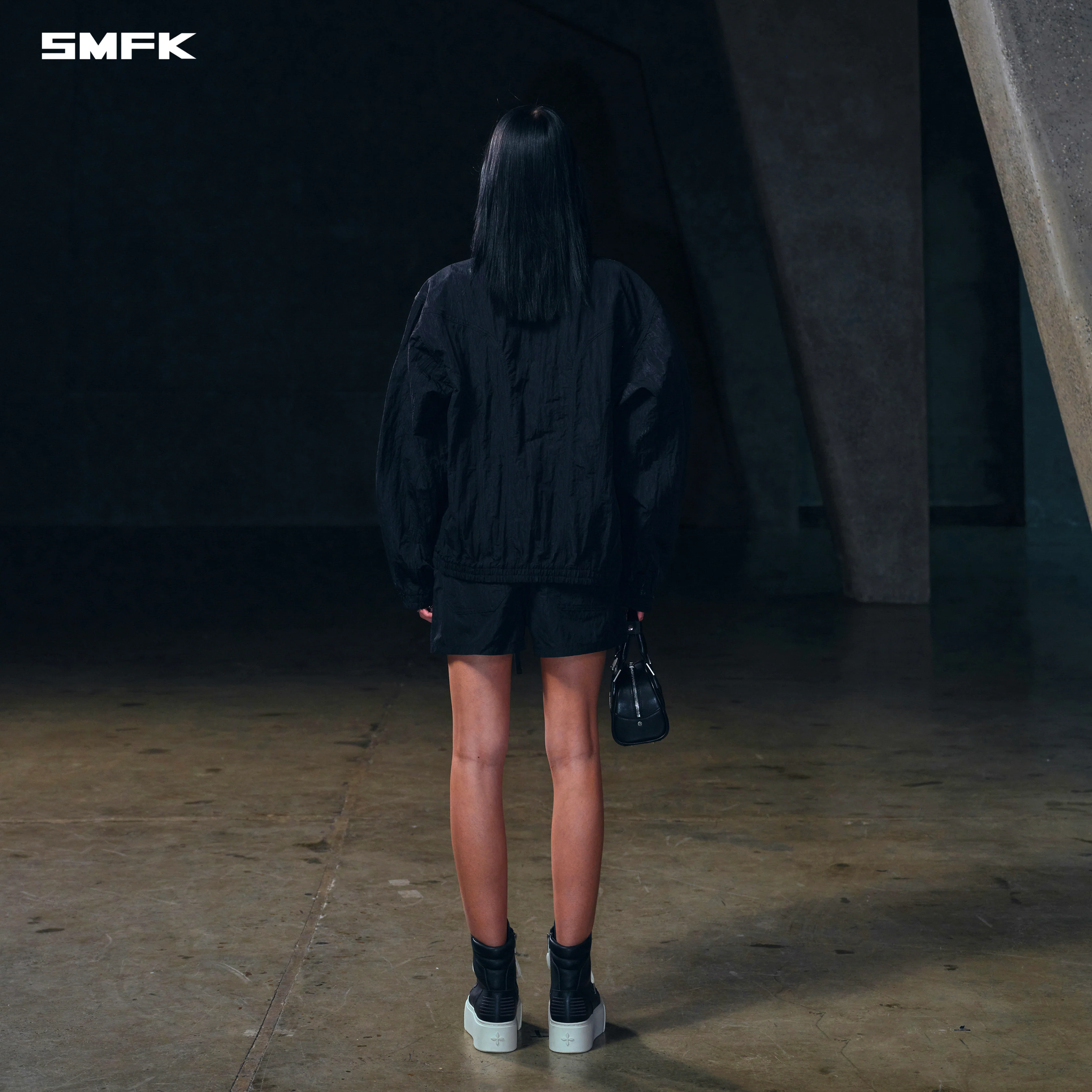 MIRAGE LOOSE HIKE JACKET/NYLON WP LIGHTNING BLACK - Image 3
