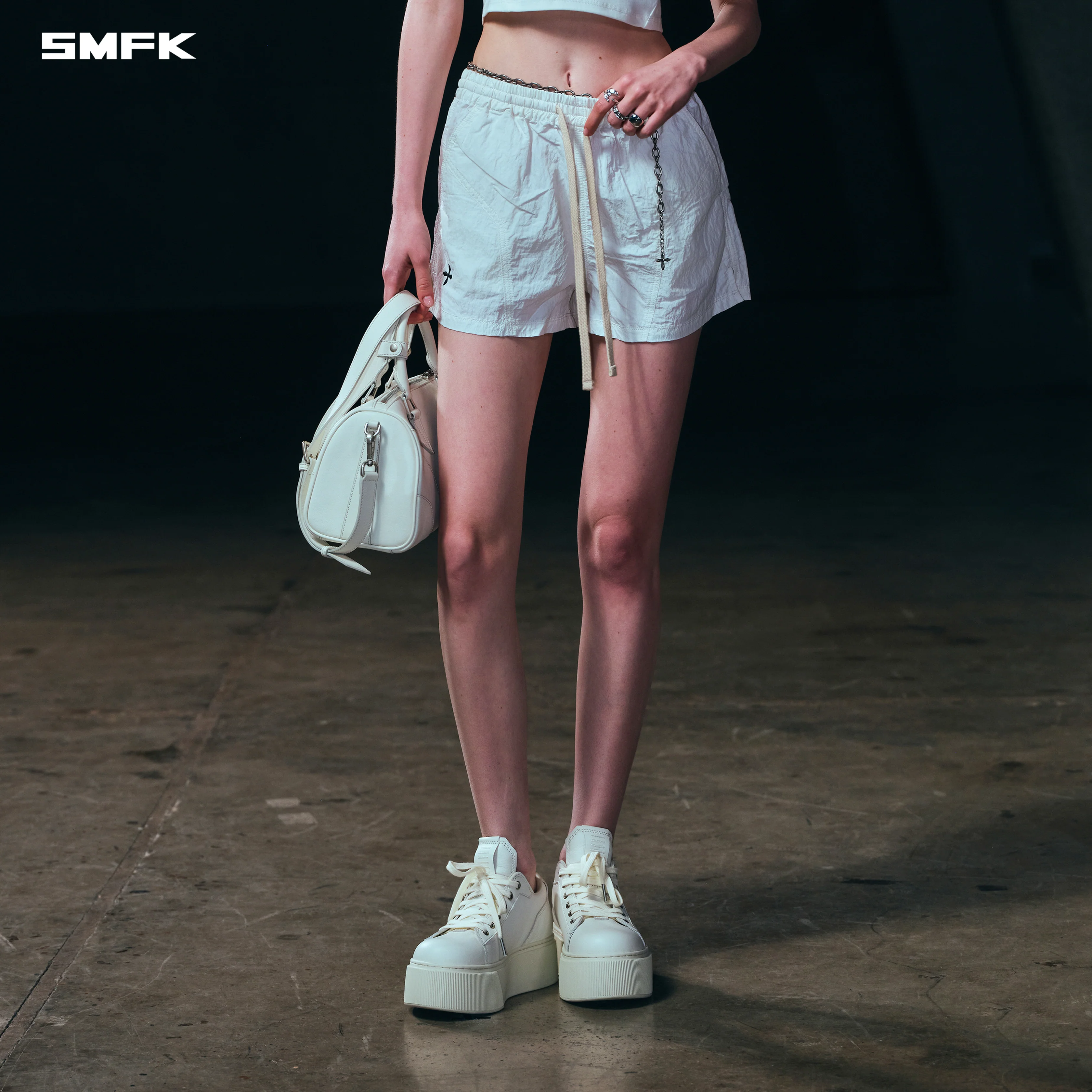 MIRAGE SPORTS SHORTS/NYLON WP CLOUD WHITE - Image 2