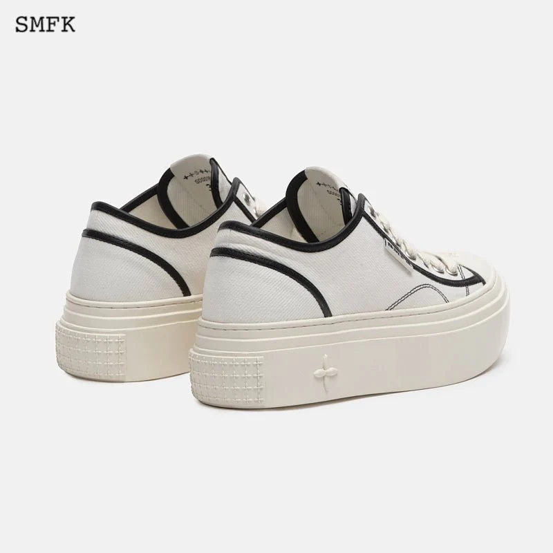 Retro College Low Top Board Shoes White - Image 6