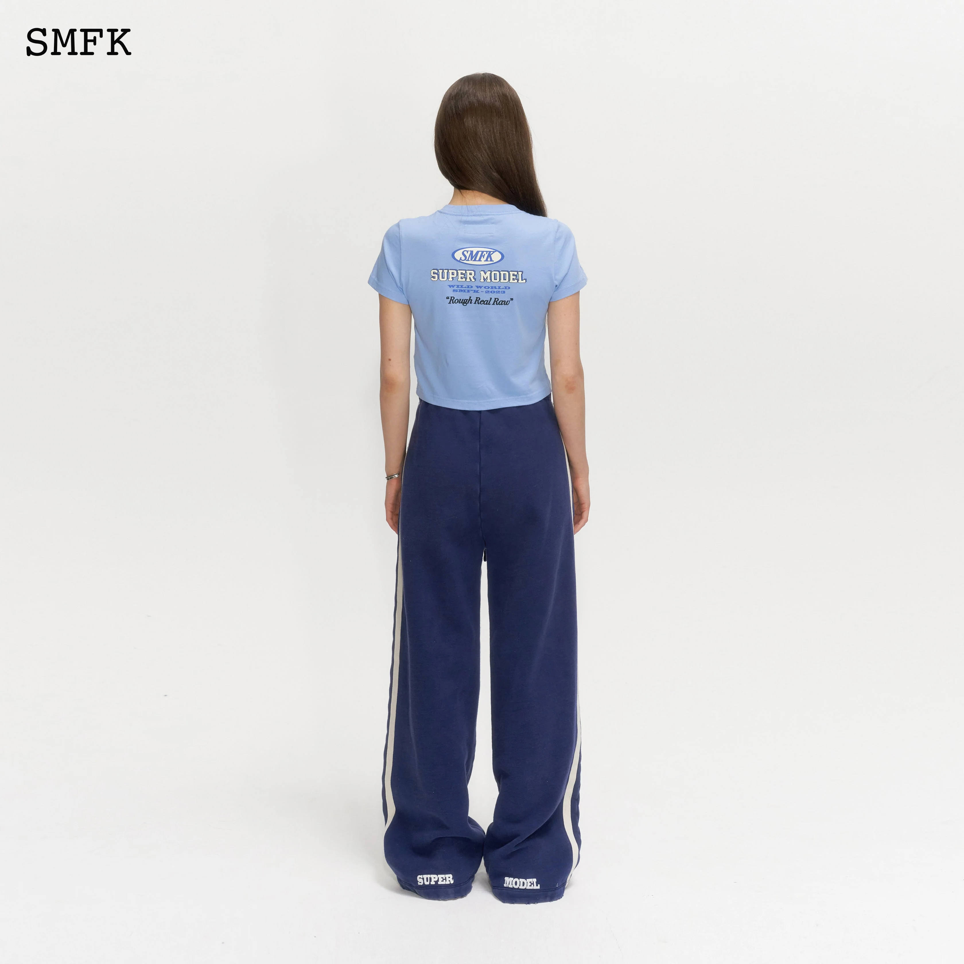 Skinny Model Blue Tight T-shirt - Image 3