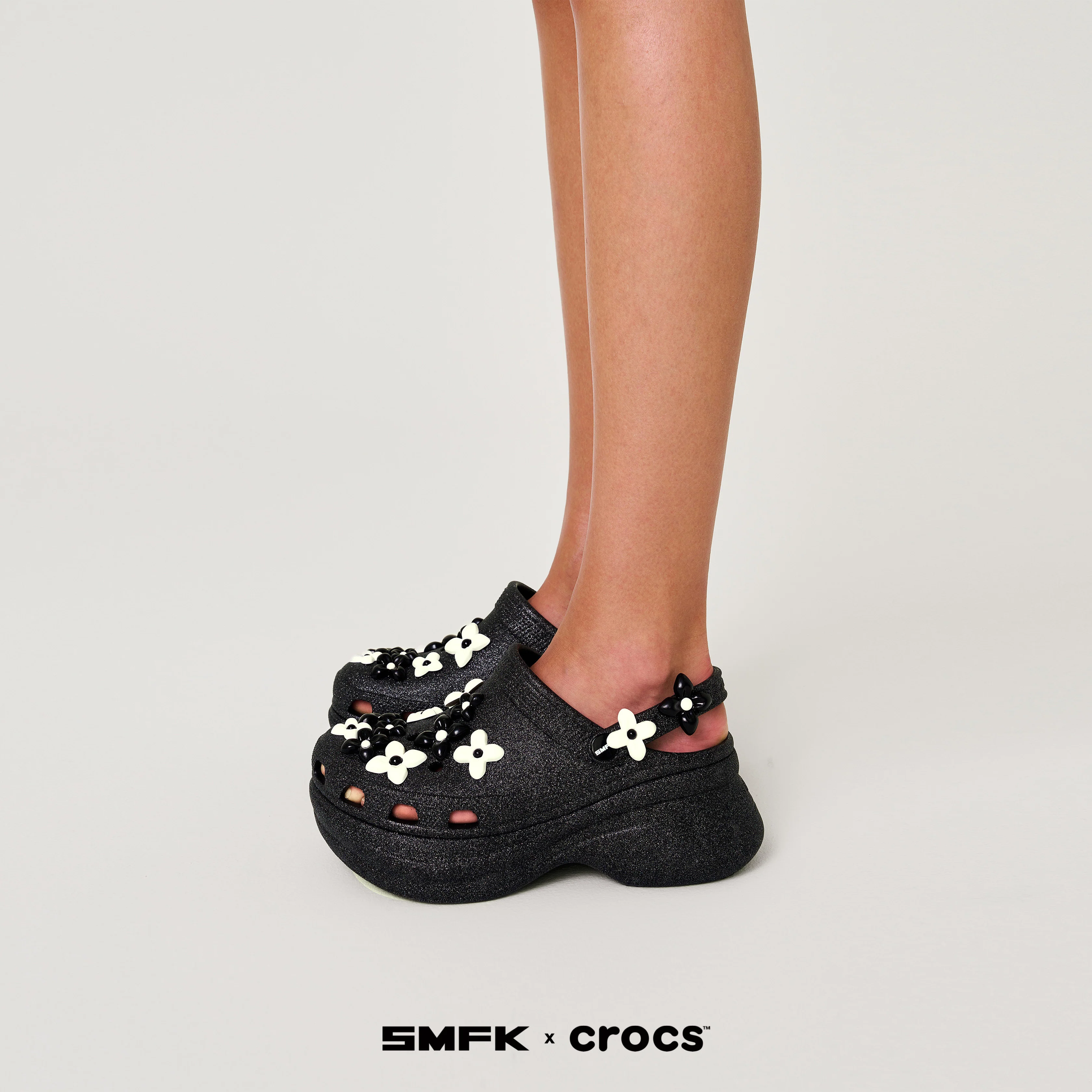 SMFK X CROCS BAE CLOG BLACK DIAMOND - Image 3