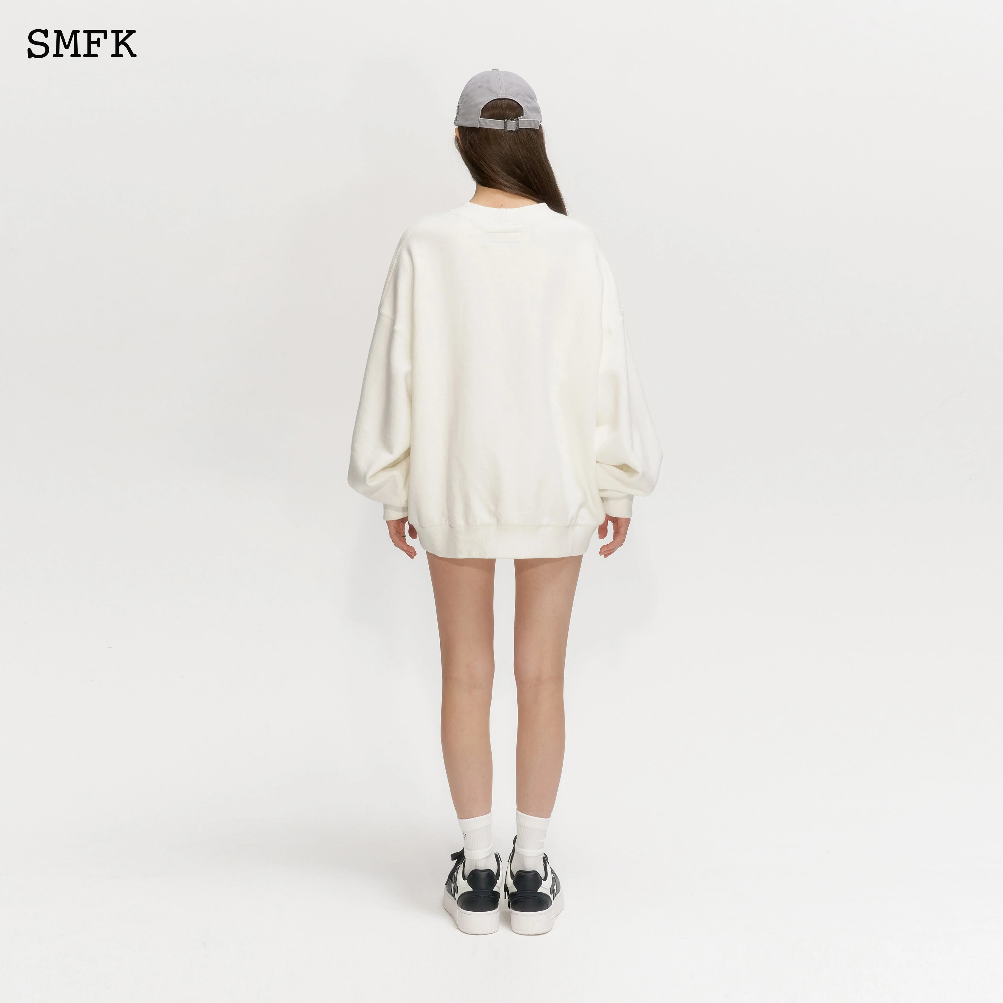 Vintage Campus White Loose Hoodie - Image 3