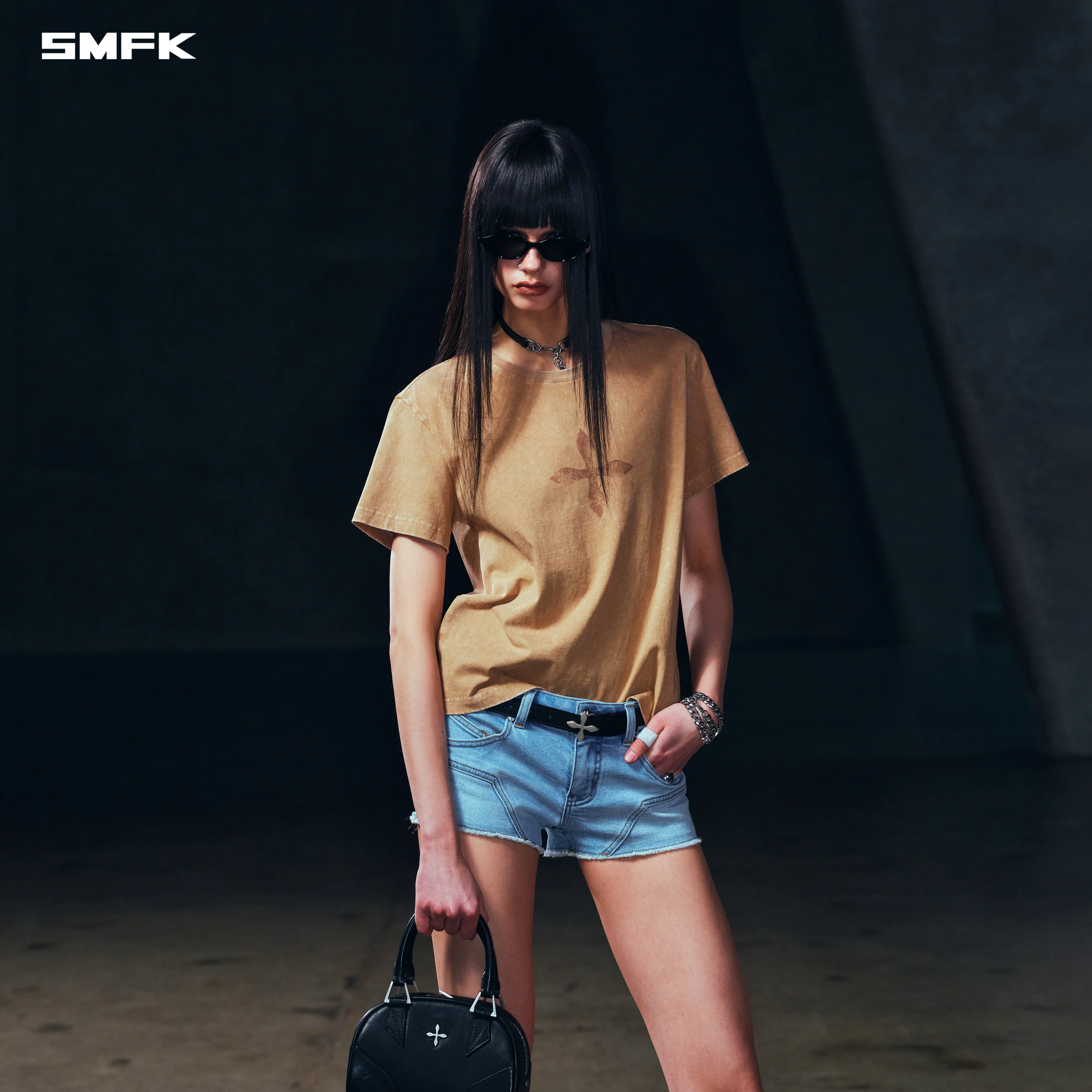 VINTAGE-SAVAGE TEE/STONE WASH VANISH SAND